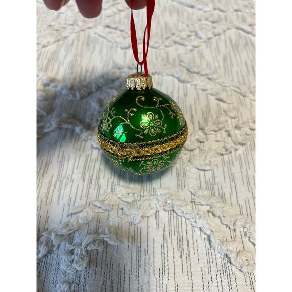 Vintage Christmas By Krebs Glass Ball Ornaments Red, Green and Gold, set of 4 - Picture 4 of 7